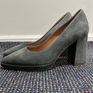 Aquatilia heels it’s a new shoes